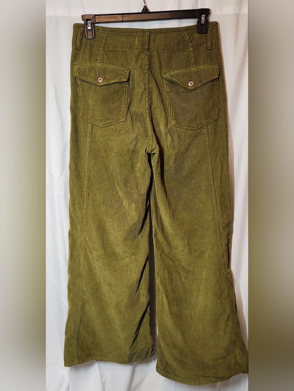 We The Free The Harlow Mid Rise Wide Leg Corduroy Pants in Olive Size 28 - Picture 2 of 10